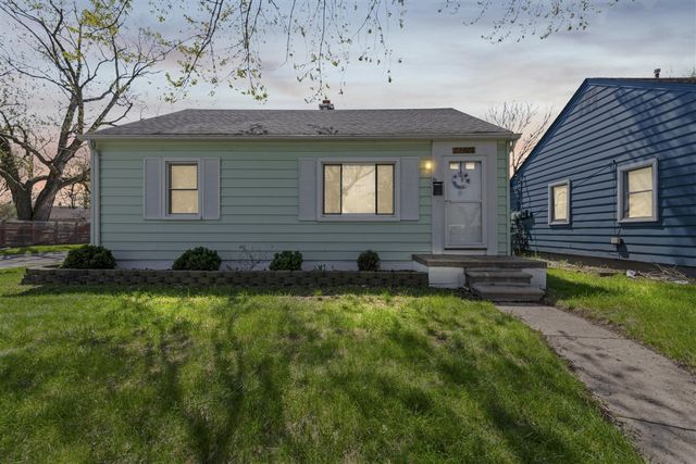 24601 Dartmouth Street, Dearborn Heights, MI 48125