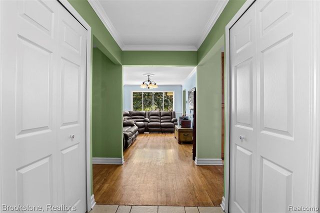 23059 Remick Drive, Clinton Township, MI 48036