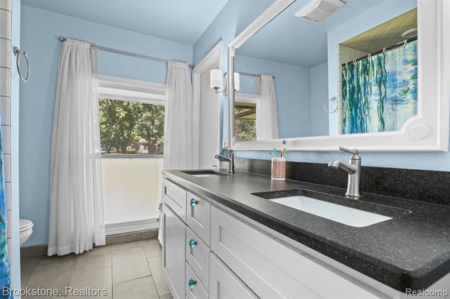 23059 Remick Drive, Clinton Township, MI 48036
