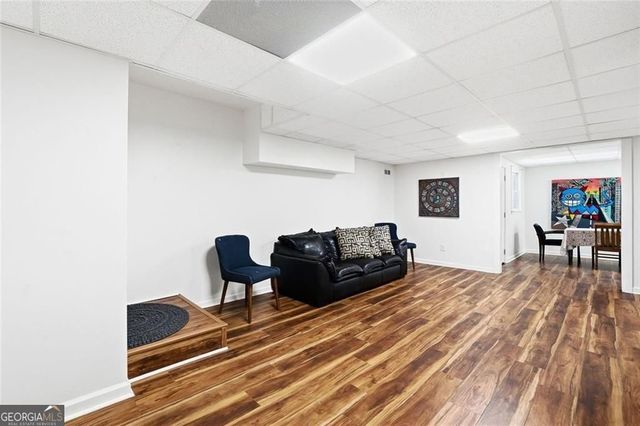 306 Jason Court, Woodstock, GA 30188