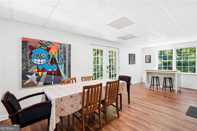 306 Jason Court, Woodstock, GA 30188