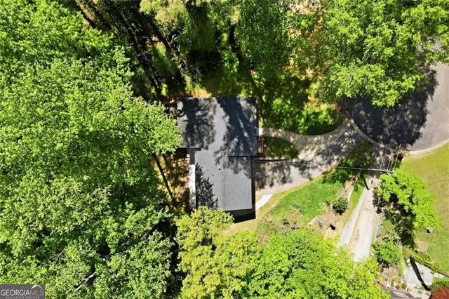 306 Jason Court, Woodstock, GA 30188