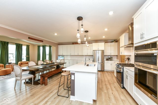 19508 Honeylocust Glen, Noblesville, IN 46062