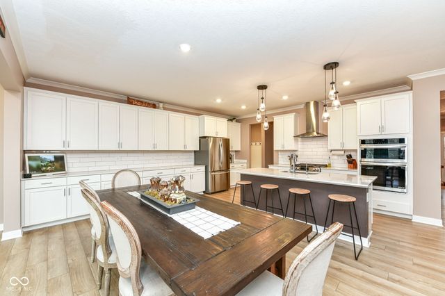 19508 Honeylocust Glen, Noblesville, IN 46062