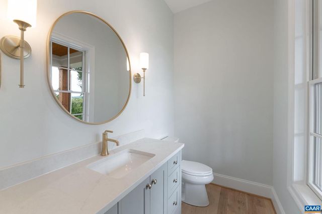 2 MORGANTOWN RD, Charlottesville, VA 22903