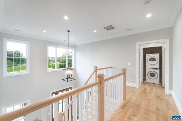 2 MORGANTOWN RD, Charlottesville, VA 22903