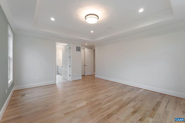 2 MORGANTOWN RD, Charlottesville, VA 22903