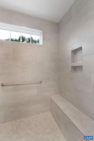 2 MORGANTOWN RD, Charlottesville, VA 22903