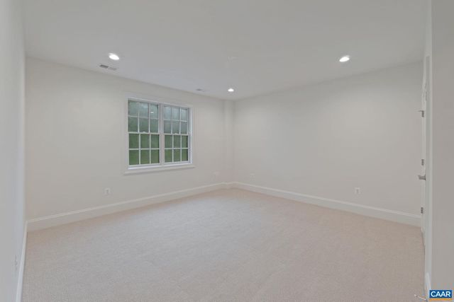 2 MORGANTOWN RD, Charlottesville, VA 22903