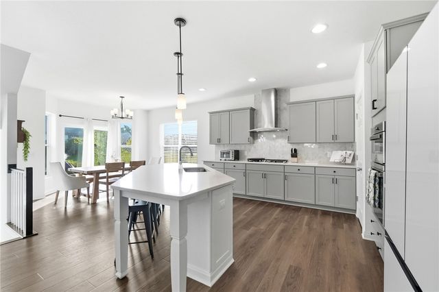 610 Twilight Lane, Sugarcreek Twp, OH 45440