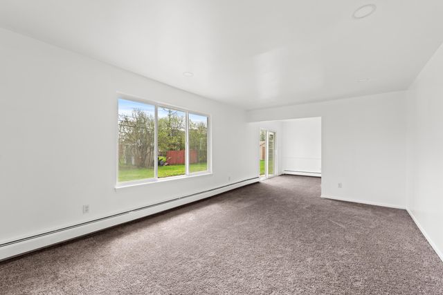 22589 Bell Brook Street, Southfield City, MI 48034