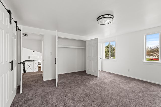 22589 Bell Brook Street, Southfield City, MI 48034