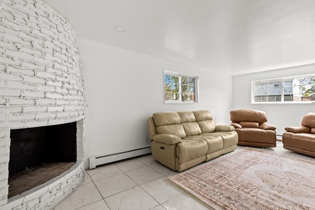 22589 Bell Brook Street, Southfield City, MI 48034