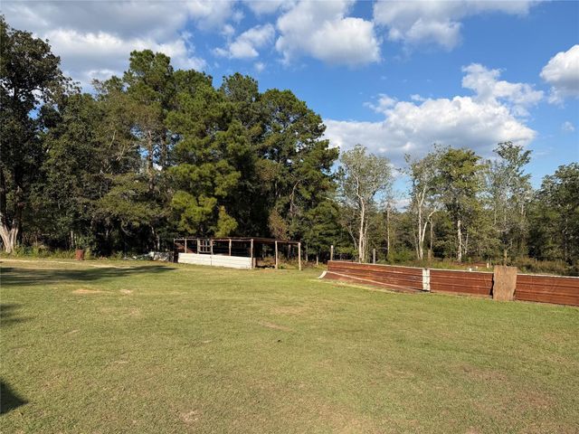720 Brown Road, Cleveland, TX 77328