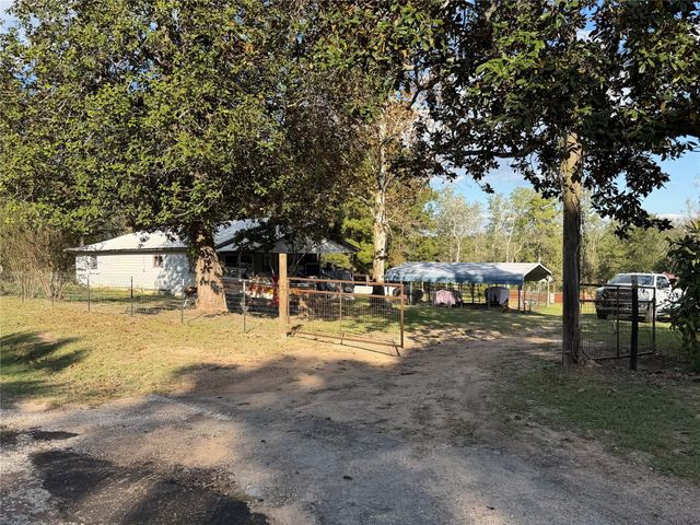 720 Brown Road, Cleveland, TX 77328