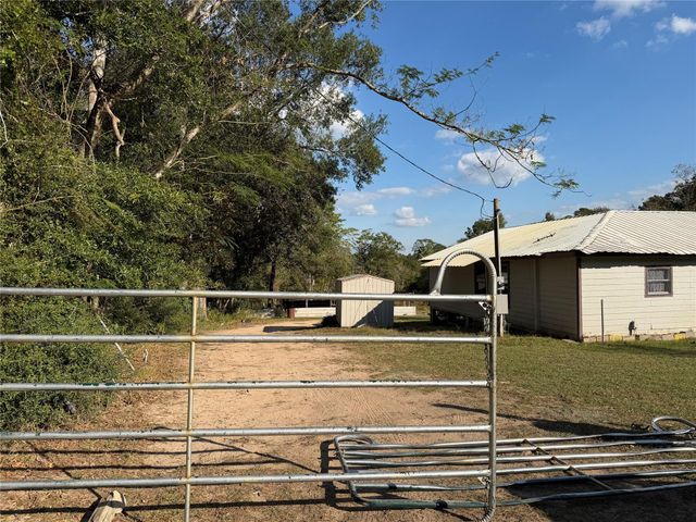 720 Brown Road, Cleveland, TX 77328