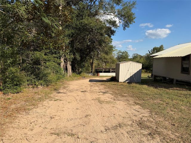 720 Brown Road, Cleveland, TX 77328