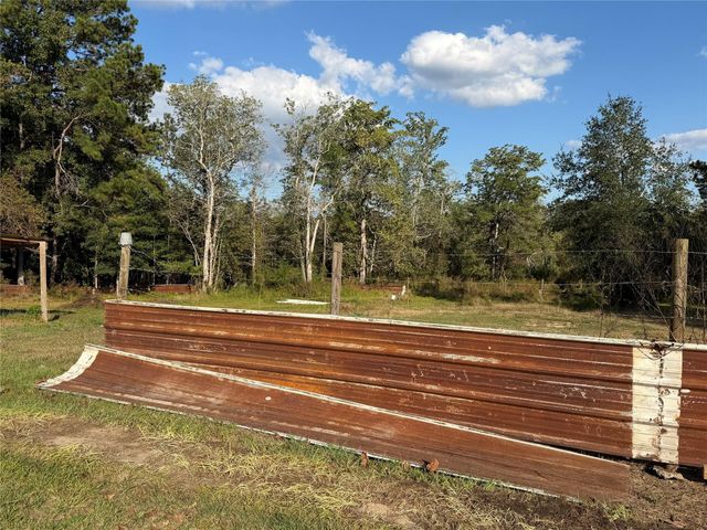 720 Brown Road, Cleveland, TX 77328