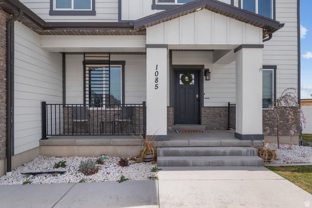 1085 N COACHMAN LN, Spanish Fork, UT 84660