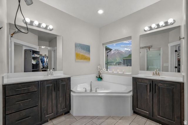 1085 N COACHMAN LN, Spanish Fork, UT 84660