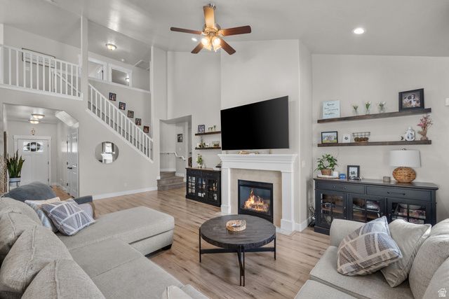 1085 N COACHMAN LN, Spanish Fork, UT 84660