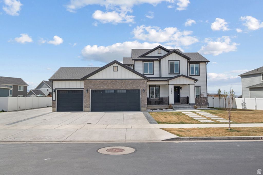 1085 N COACHMAN LN, Spanish Fork, UT 84660