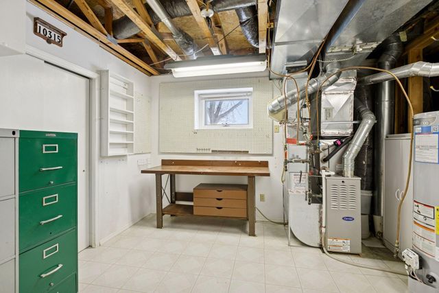 5550 Nathan Lane N 1, Plymouth, MN 55442