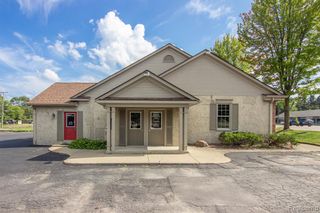 5896 Dixie Highway, Clarkston, MI 48346