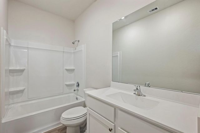 8923 New Jade Drive, Iowa Colony, TX 77583