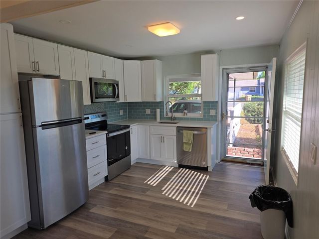915 NORMAN DRIVE, Mount Dora, FL 32757