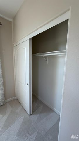 10302 Oldham Lane, Bakersfield, CA 93306