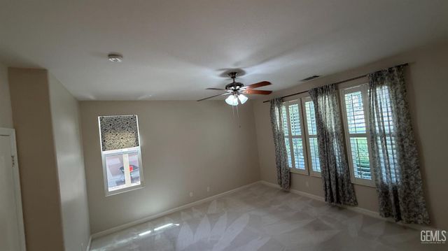 10302 Oldham Lane, Bakersfield, CA 93306