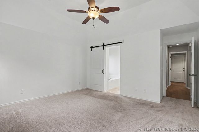 26576 E 143rd Street S, Coweta, OK 74429