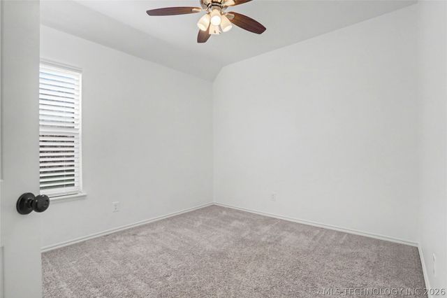 26576 E 143rd Street S, Coweta, OK 74429