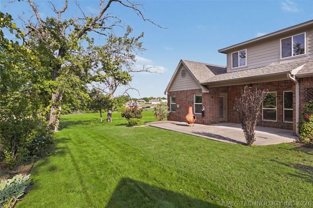26576 E 143rd Street S, Coweta, OK 74429