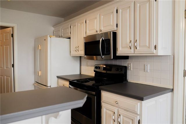 1306 E Kara Lane, Rogers, AR 72758