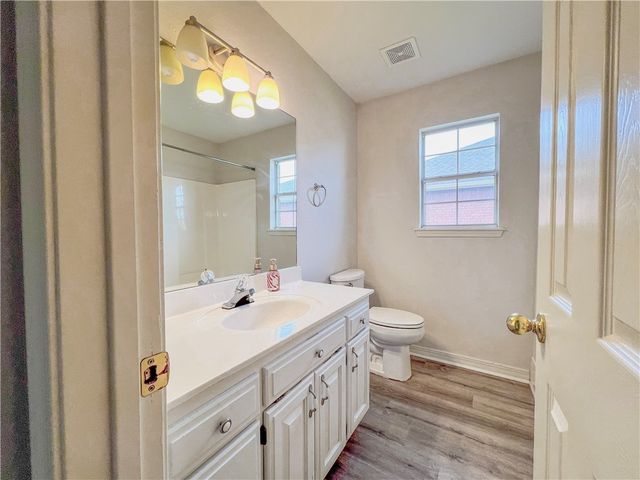 1306 E Kara Lane, Rogers, AR 72758