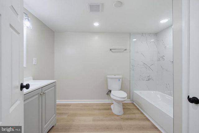 239 E TIMONIUM RD, Lutherville Timonium, MD 21093