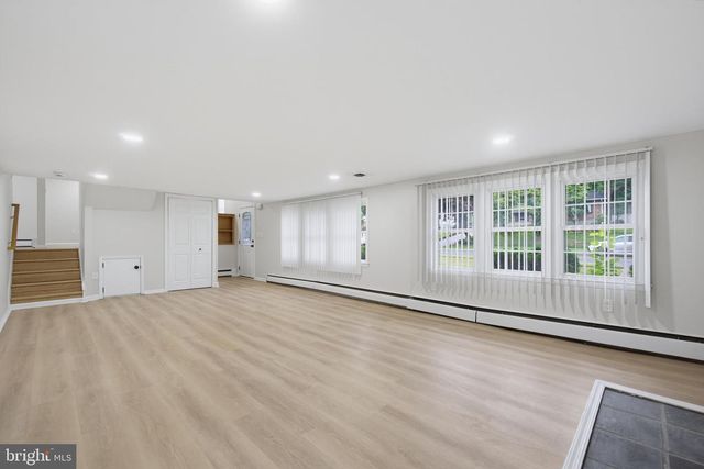 239 E TIMONIUM RD, Lutherville Timonium, MD 21093