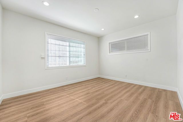 525 N Sweetzer Avenue 3, West Hollywood, CA 90048