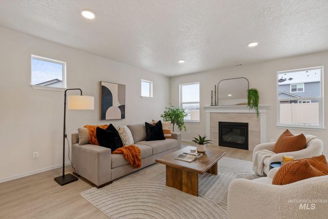 3500 E Fitz Roy St., Kuna, ID 83634