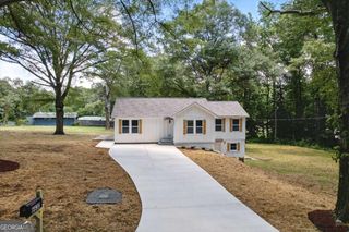 6630 Lucile Avenue, Lithia Springs, GA 30122