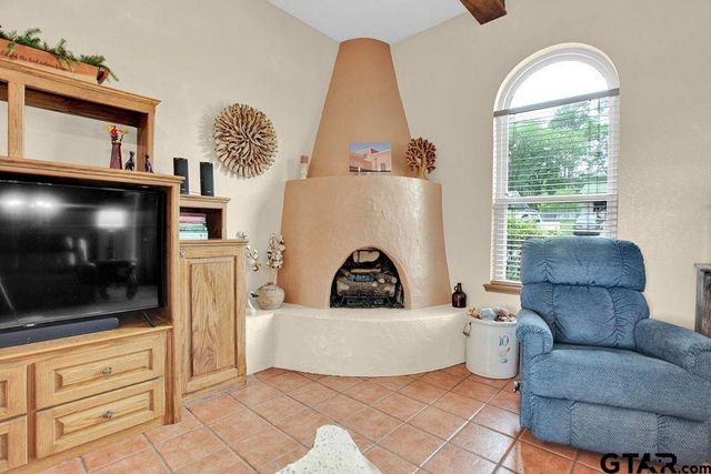 1363 Bridle Path Lane, Hideaway, TX 75771