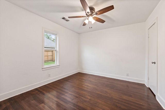 6942 Moss Rose Street, Houston, TX 77087