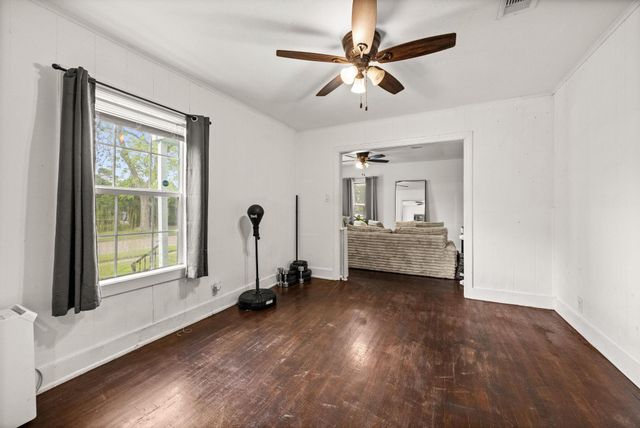 6942 Moss Rose Street, Houston, TX 77087