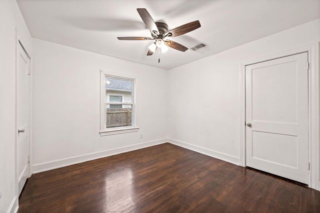 6942 Moss Rose Street, Houston, TX 77087