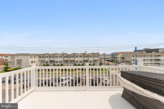 2410 S SURF AVE AVE, North Wildwood, NJ 08260