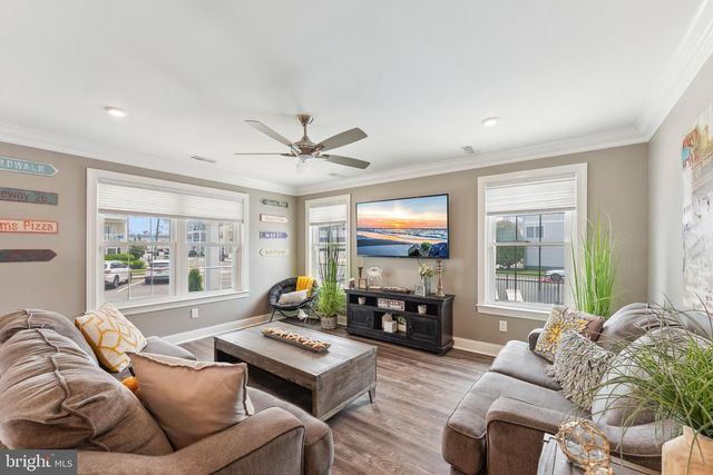 2410 S SURF AVE AVE, North Wildwood, NJ 08260