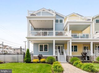 2410 S SURF AVE AVE, North Wildwood, NJ 08260