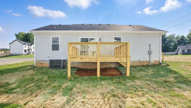 1178 Tybee Dr, Clarksville, TN 37042